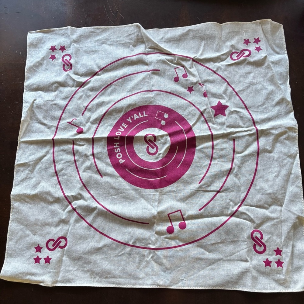 Secondhand Rodeo Poshmark Poshfest Bundle - Picture 8 of 9